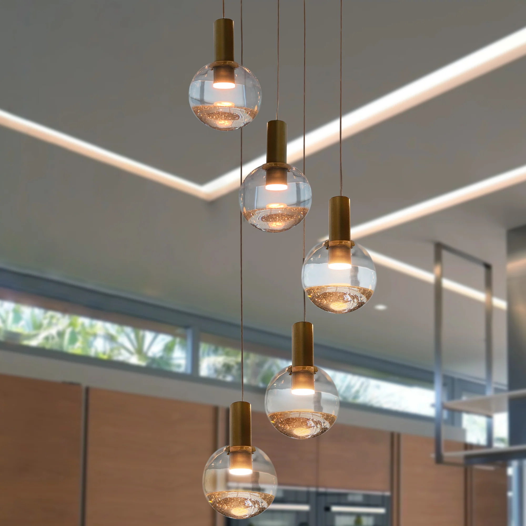 VONN Artisan Sienna VAC3185BRS 5-Light ETL Certified Integrated LED Pendant, Height Adjustable Chandelier, Brass - Image 2