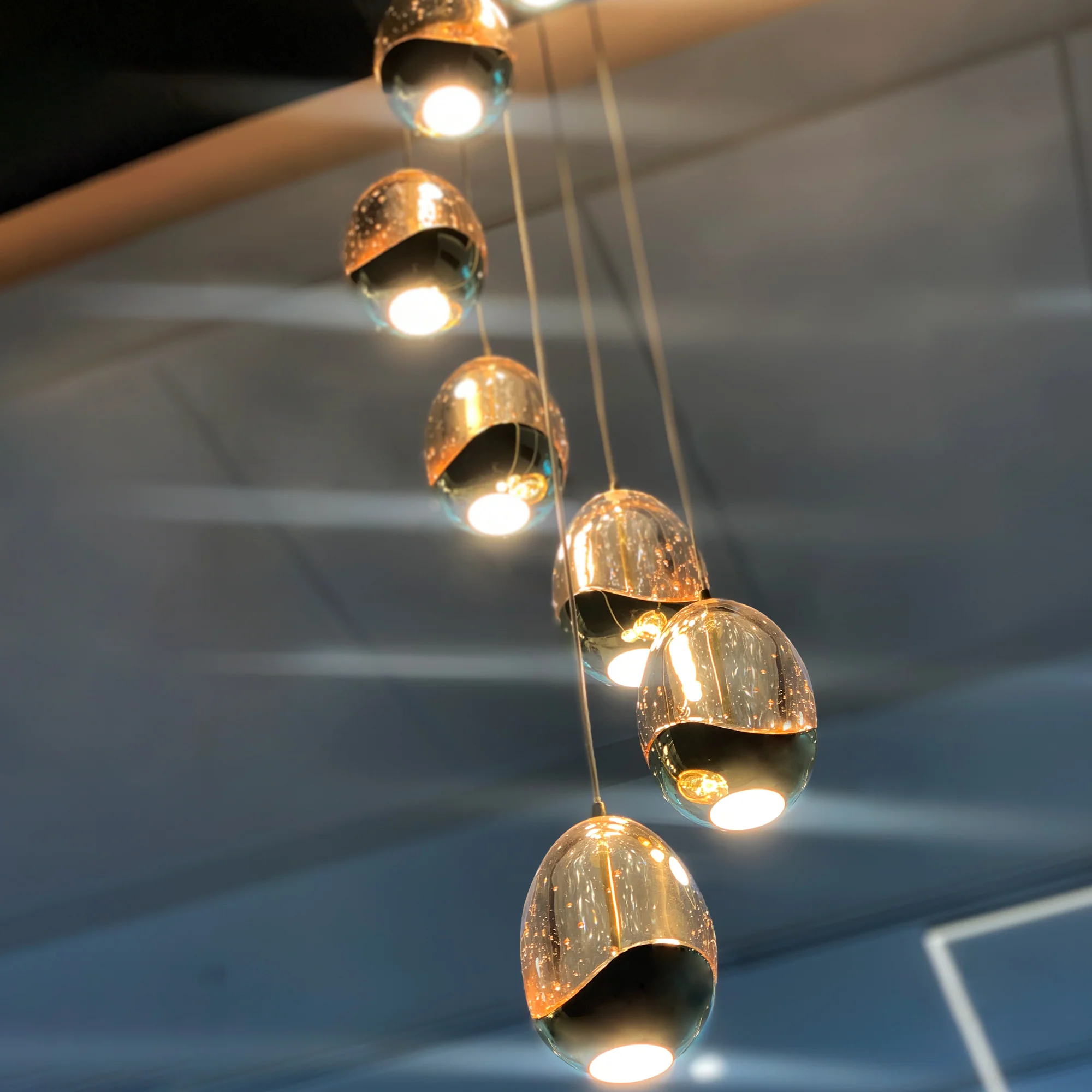 VONN Artisan Venezia VAC3207GL 7-Light Integrated LED ETL Certified Pendant, Height Adjustable Chandelier, Gold - Image 6