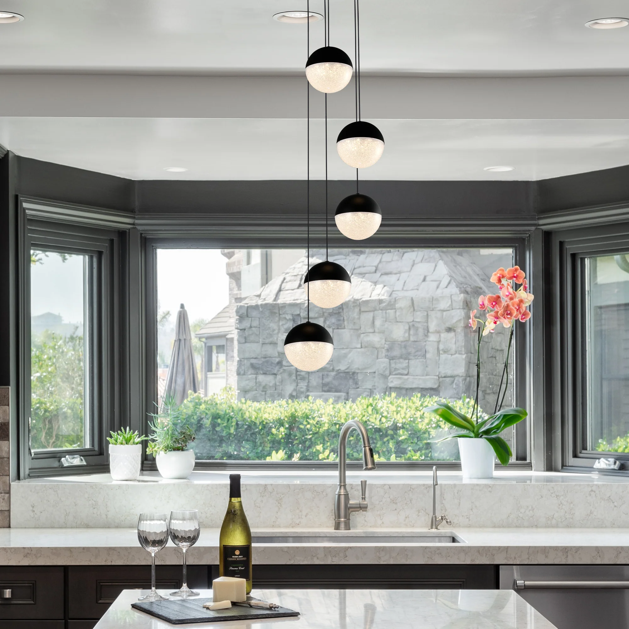 VONN Artisan Ravello VAC3285BL 5-Light Integrated LED ETL Certified Pendant Height Adjustable Chandelier, Black - Image 5