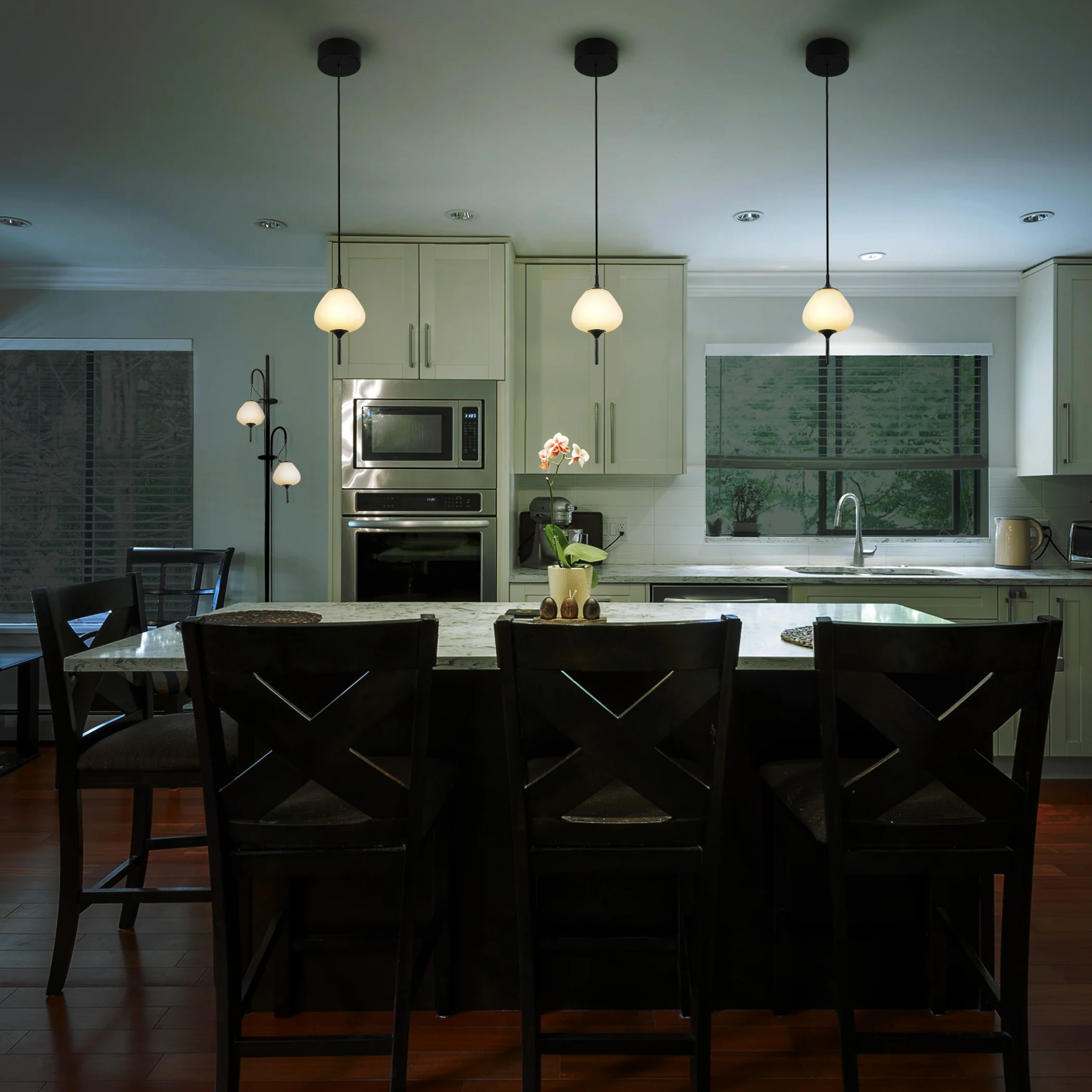 VONN Artisan Lecce VAP2221BL 5" Integrated LED ETL Certified Height Adjustable Pendant with Glass Shade - Image 3