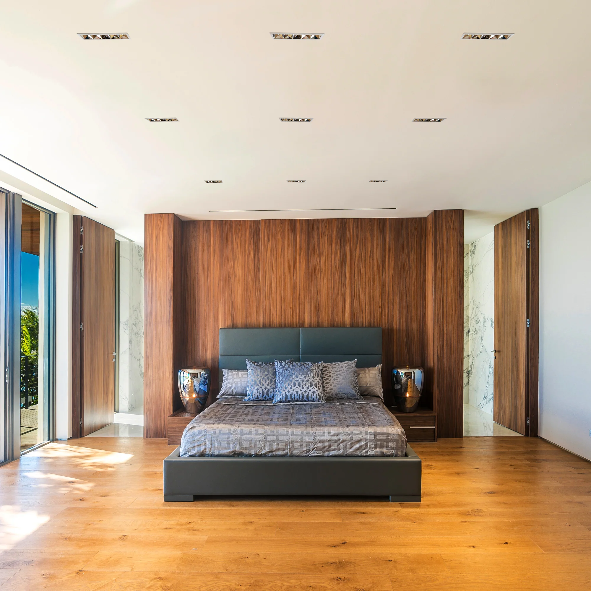 VONN RUBIK VMDL000610A024WH 12.5" 10 LIGHT LED RECESSED DOWNLIGHT W/TRIM ETL CERTIFIED, COMMERCIAL GRADE, White - Image 12