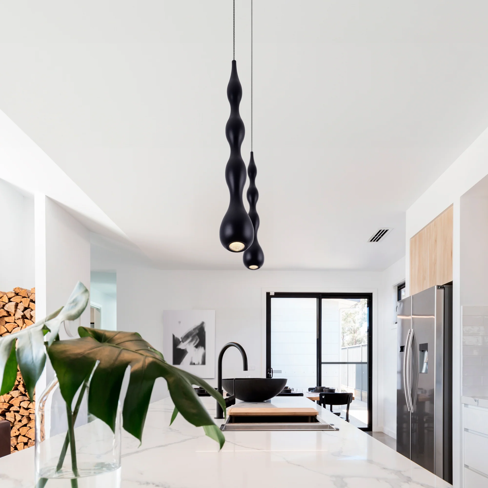 VONN Polaris VMP24510BL 5" ETL Certified Integrated LED Height Adjustable Pendant Light in Black - Image 3